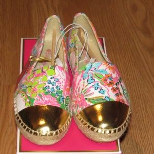 New in Box Lilly Pulitzer Nosey Posey Espadrilles Flats 6 NWT